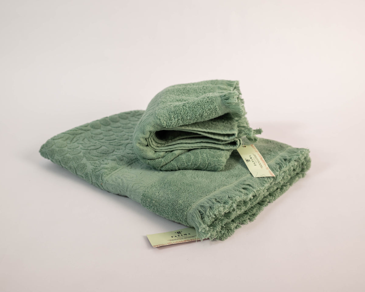 Jacuar Towel